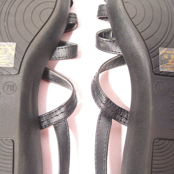 Strappy Sandals Black Leather Uppers Basic Editions 7W Adjustable Straps - Picture 3 of 6